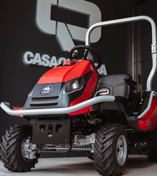 Tractor desbrozadora 4x4 Seco Goliath Kawasaki 726cc 92cm