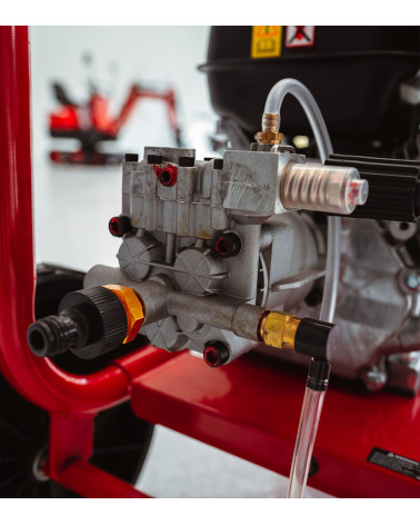 Hidrolimpiadora gasolina 7.0HP 660 l/h 240 bar Roteco DU 240