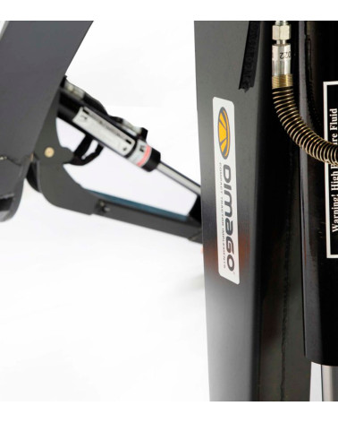 Retroexcavadora para tractor 30cm cazo Dimago (40 a 80 HP)