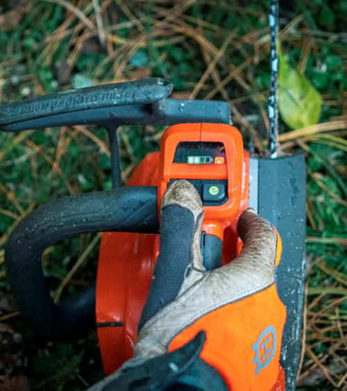 Motosierra poda bateria Husqvarna T540i XP (sin bateria ni cargador)