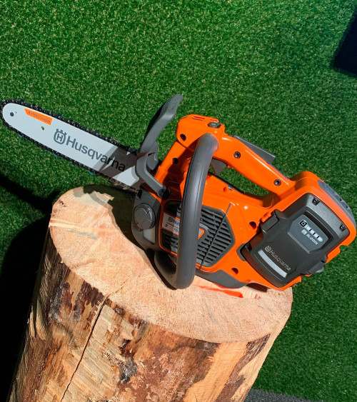 Motosierra poda bateria Husqvarna T540i XP (sin bateria ni cargador)