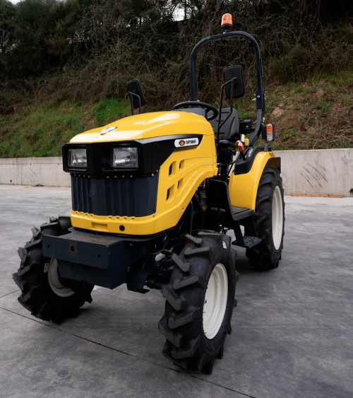 Tractor agrícola Dimago TRAC 26 4WD