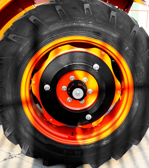 Tractor agrícola compacto Rhinoceros L550 55 HP