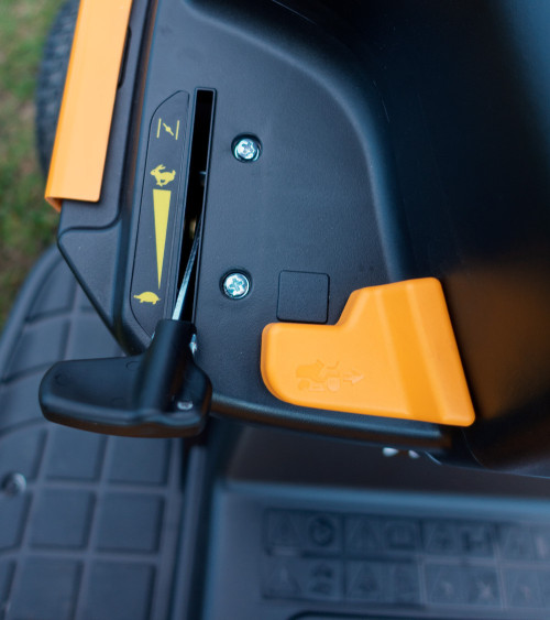 Tractor cortacésped Stiga Estate 384 15HP 84cm