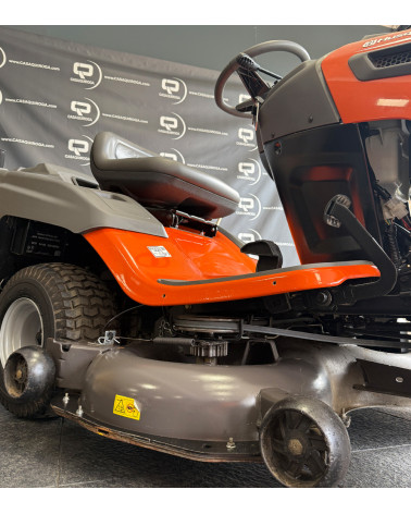 Tractor cortacésped segunda mano Husqvarna TC 142T 656cc 107 cm