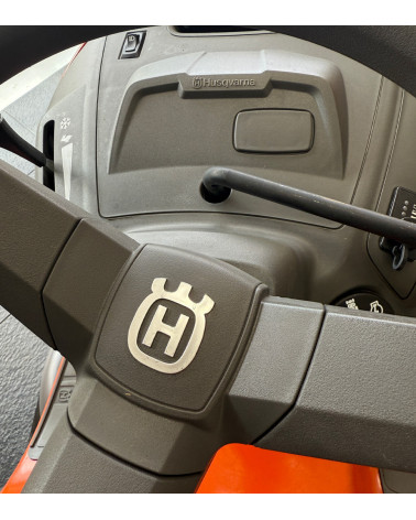 Tractor cortacésped segunda mano Husqvarna TC 142T 656cc 107 cm