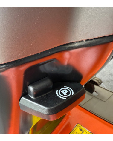 Tractor cortacésped segunda mano Husqvarna TC 142T 656cc 107 cm